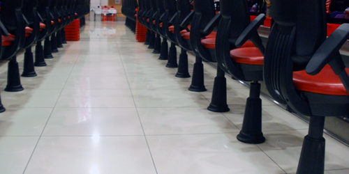 りんくう店のイスたちです。