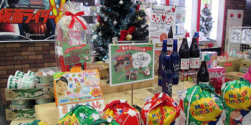 クリスマスの装飾したよ 衣浦店 衣浦情報局 愛知県知多半島に展開するパチンコ有楽グループ