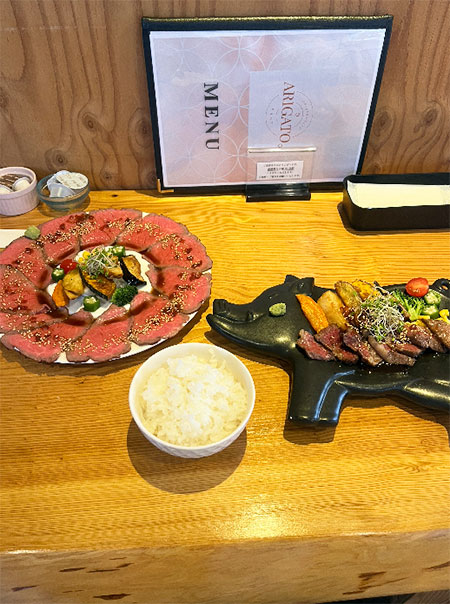 本日のステーキとローストビーフプレート