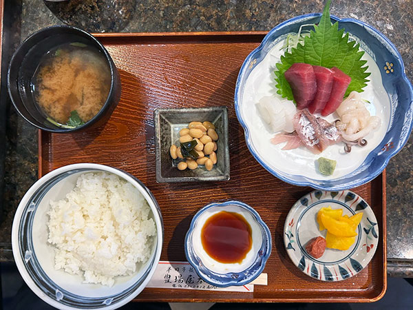 お刺身定食