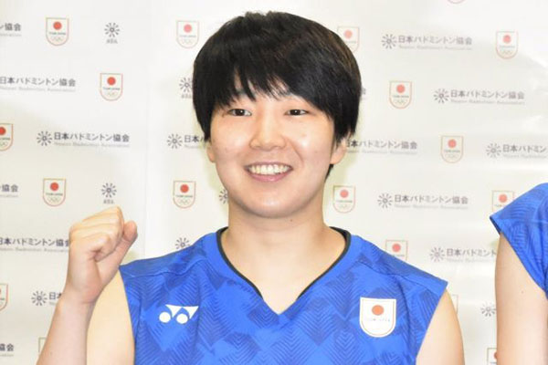 バドミントンの山口茜選手