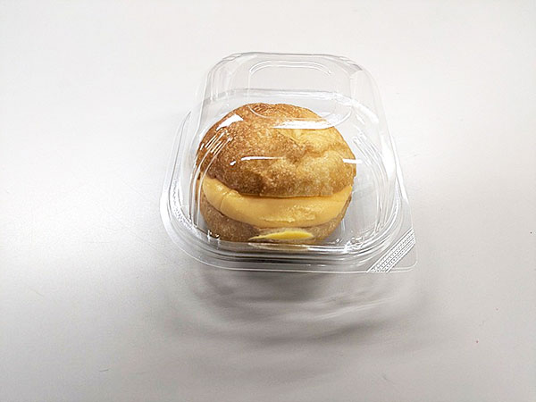 黄金のしぼりたてクリームパン