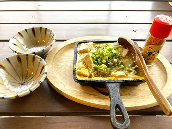鉄板肉豆腐