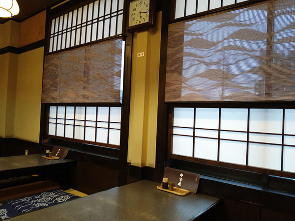 具だくさんの味噌煮込みうどんが絶品！ 東海市荒尾町にある手打ちうどん・そば『やすえ』