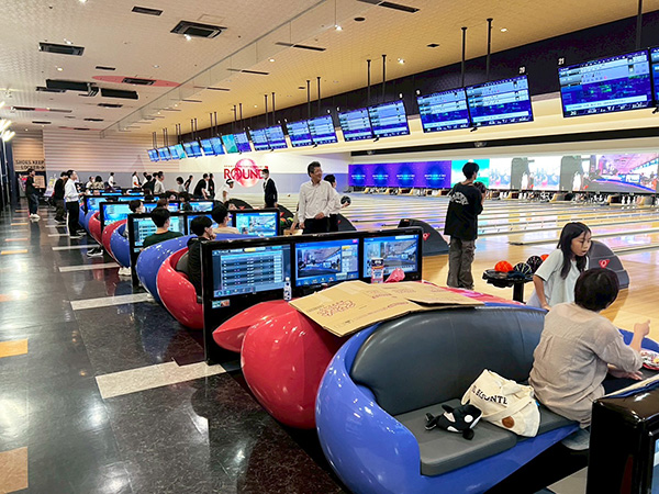 有楽グループボウリング大会！