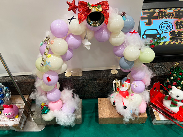 カウンター前のアーチ カウンター前のアーチ