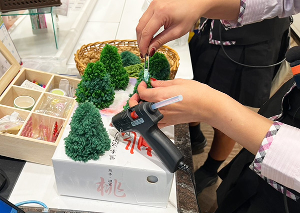 オーナメント製作中写真 オーナメント製作中写真