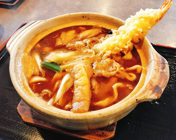 みそ煮込みうどん みそ煮込みうどん