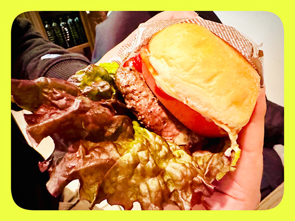 Bennyさん自慢の「ハンバーガー」