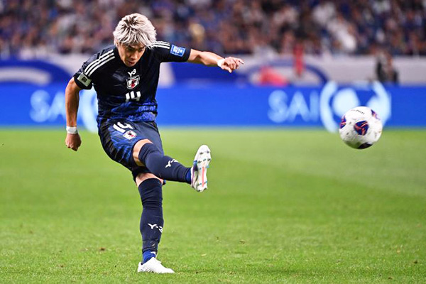 伊東純也選手 伊東純也選手
