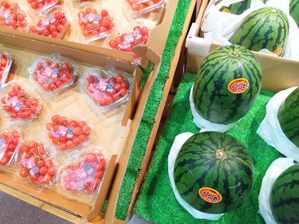 果物売り場③