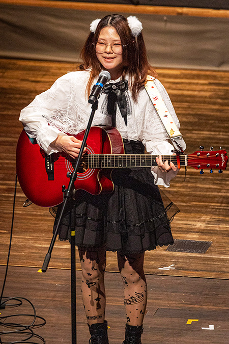 角谷未咲希さん① 角谷未咲希さん①