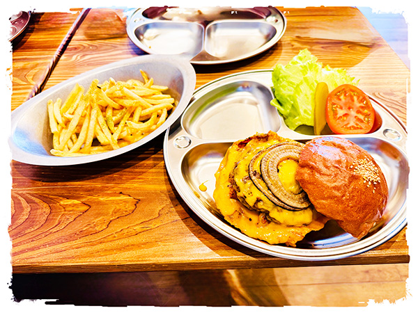 トニカクダブルチーズバーガー トニカクダブルチーズバーガー