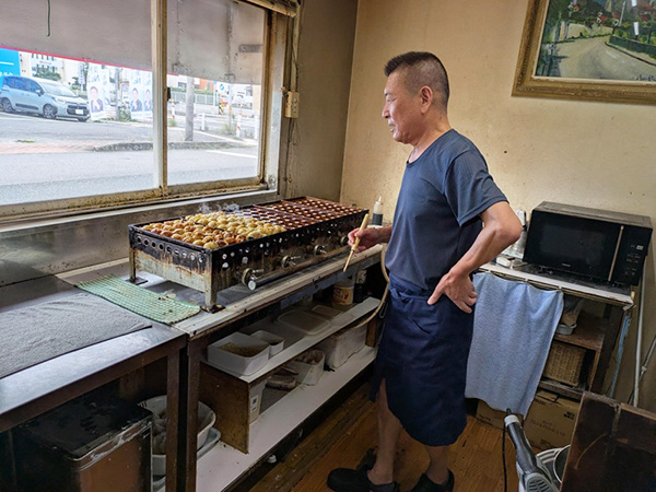 外はカリッ・中はフワトロ！知多市新舞子の昔ながらのたこ焼き屋さん『たこ焼き たけちゃん』