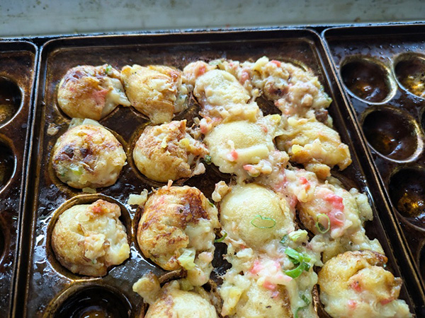外はカリッ・中はフワトロ！知多市新舞子の昔ながらのたこ焼き屋さん『たこ焼き たけちゃん』